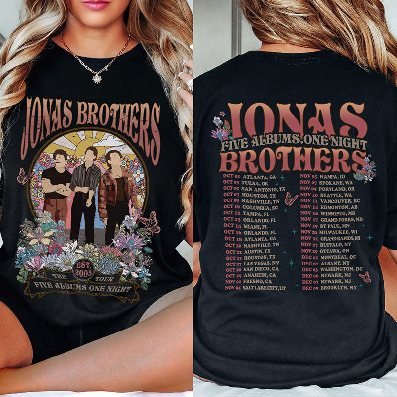 Jonas Retro 90's Graphic Print T-shirt