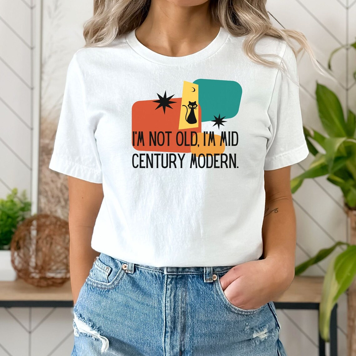 Cat And Letter Printed T-Shirt