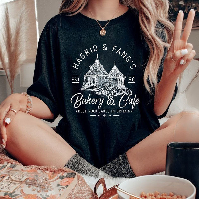 HP Wizard Bakery Casual T-shirt